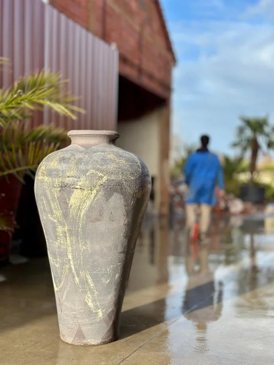 Light AMPHORA IV on a terrace